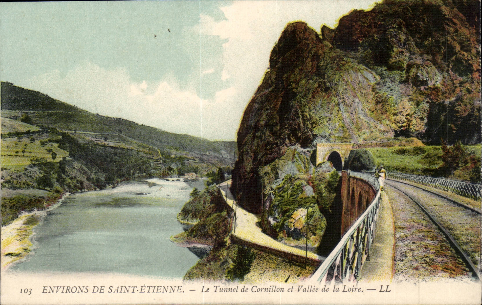 Environs de Saint Etienne CPA Le tunnel de Cornillon et vallee de la Loire