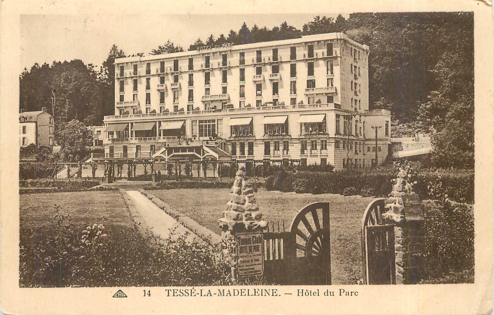CPA Tesse la Madeleine Hotel du Parc 