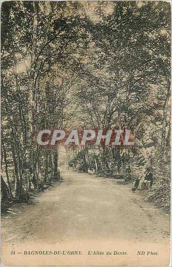 CPA Bagnoles de l'Orne L'Allee du Dante 