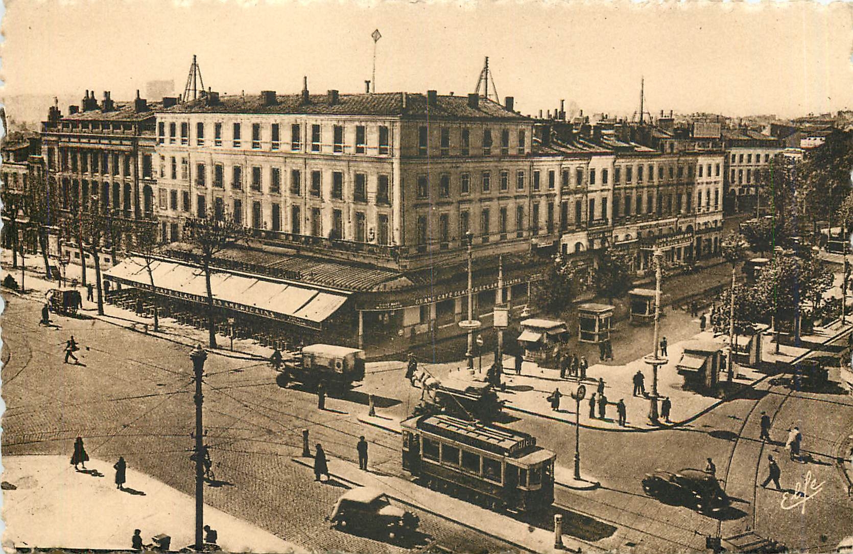 CPA Pyrenees Ocean Toulouse Carrefour Jean Jaures Tramway