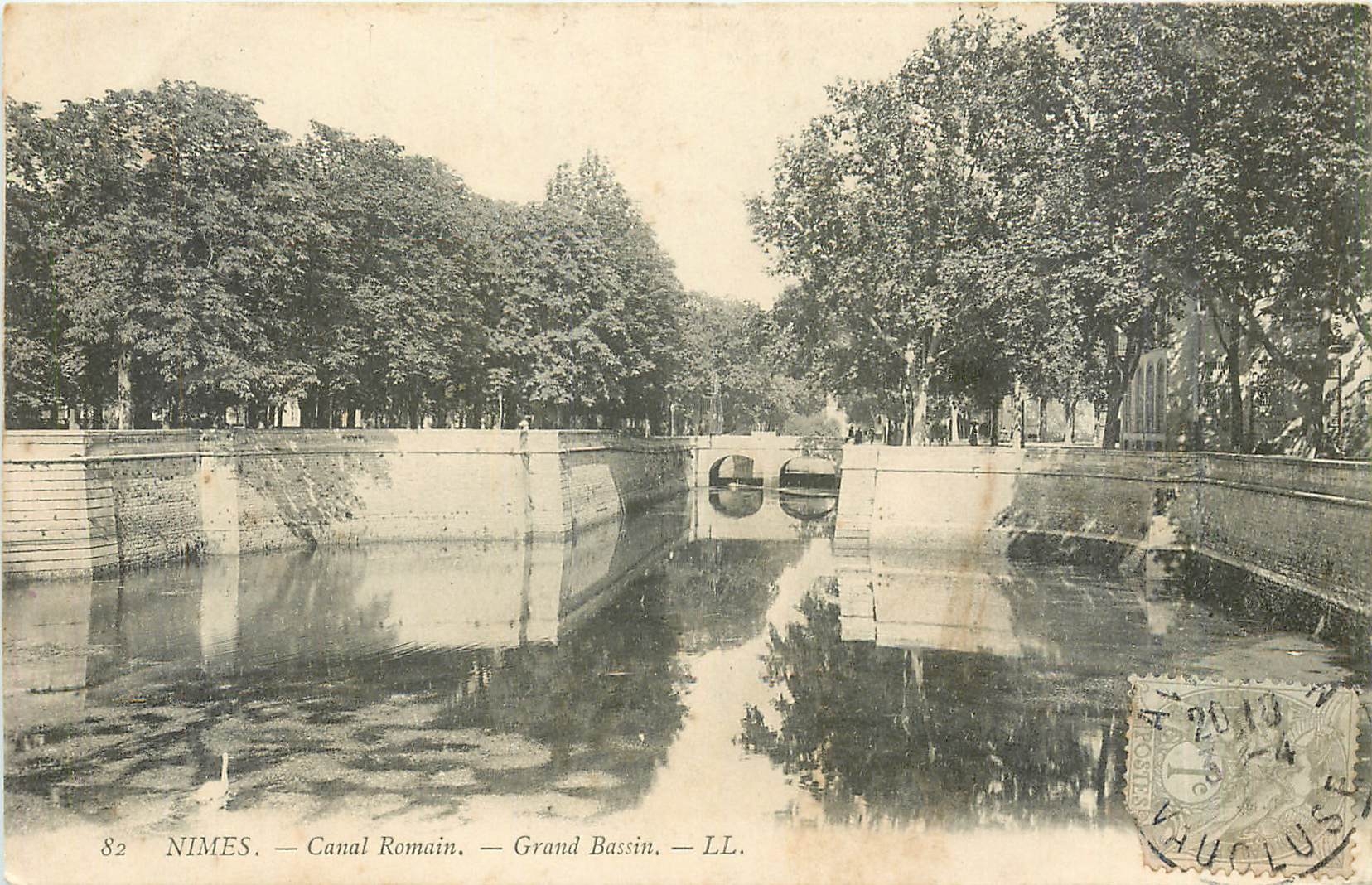 CPA Nimes Canal Romain Grand Bassin 