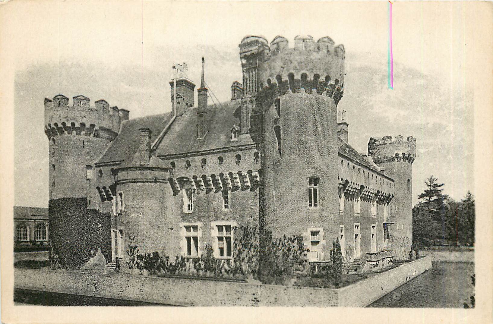 CPA Environs de Courville sur Eure Le Chateau de Villebon 