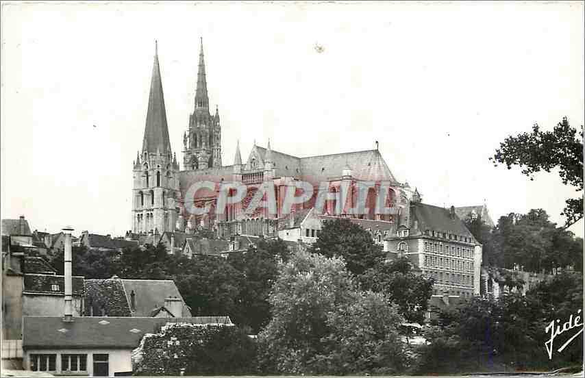 Chartres (Eure-et-Loir) — La Cathédrale, vue d'ensemble — Jide