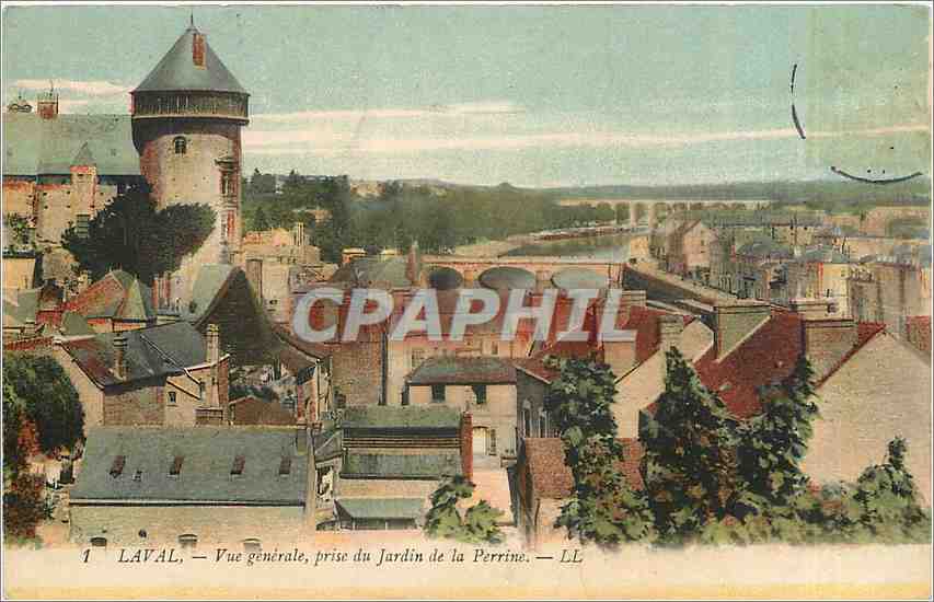 CPA Laval Vue generale prise du Jardin de la Perrine 