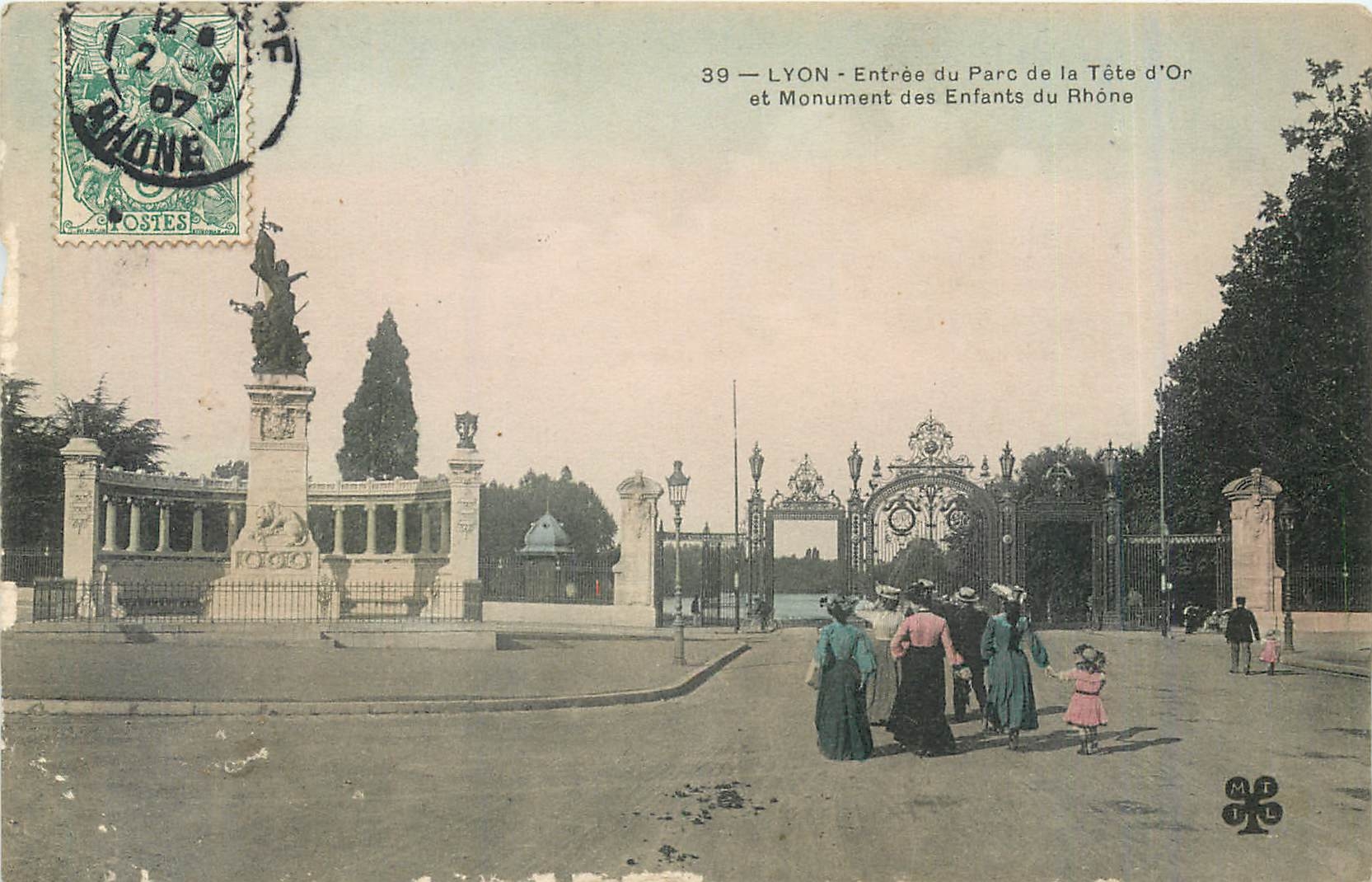 LYON - Entrée du Parc de la Tête d'Or et Monument des Enfants du Rhône — éditeur MTIL, n°39