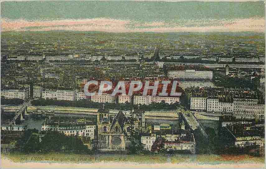 CPA Lyon Vue generale prise de Fourviere 