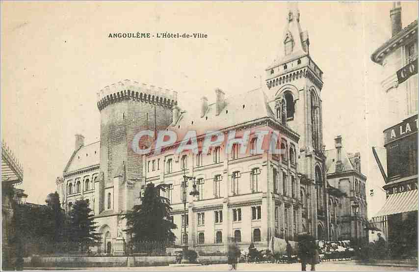 CPA Angouleme L'Hotel de Ville 