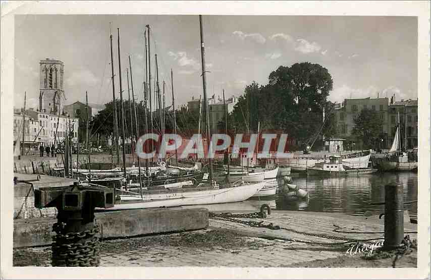 CPM La Rochelle Charente Maritime  Bateaux