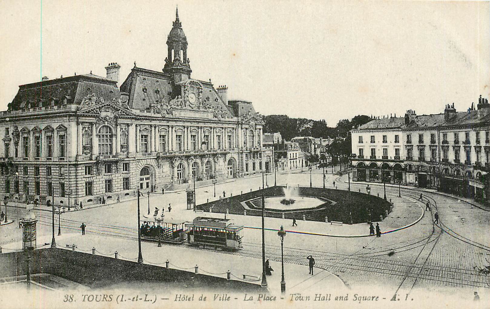 CPA Tours L et L Hotel de Ville La Place 