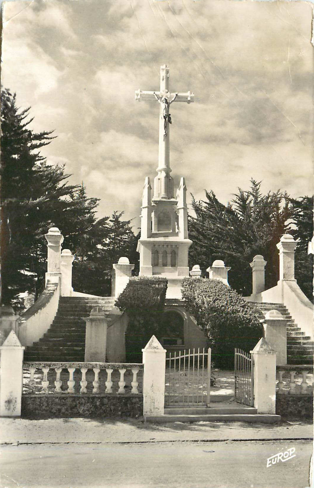 CPM St Jean de Monts Le Calvaire 