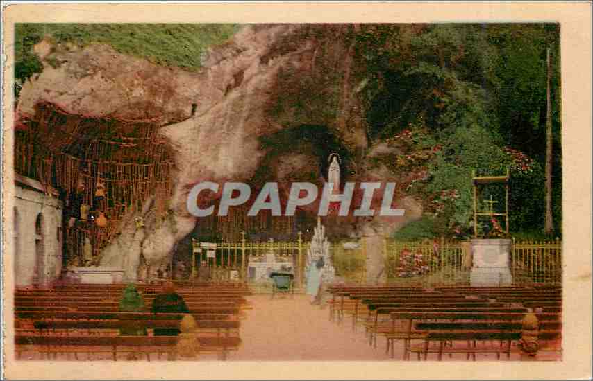 CPA Lourdes La Grotte miraculeuse 