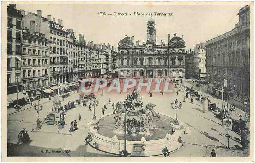 CPA Lyon Place des Terreaux 