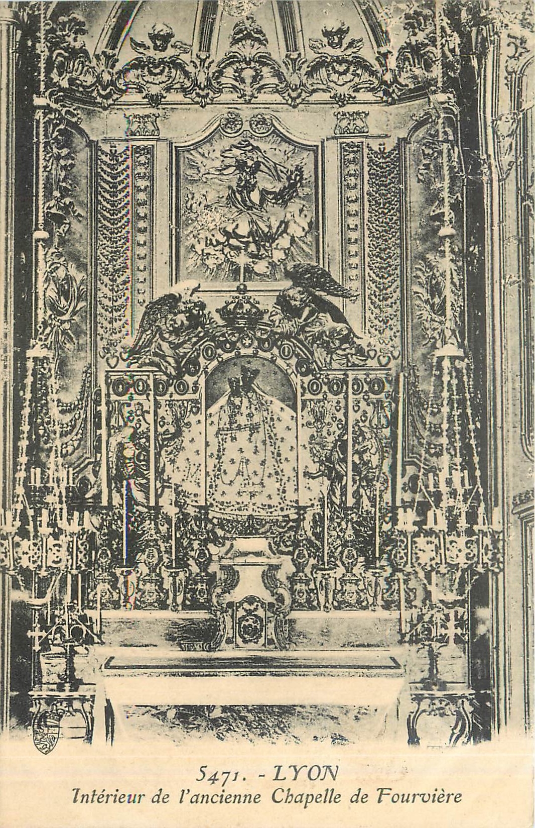 CPA Lyon Interieur de l'Ancienne Chapelle de Fourviere 