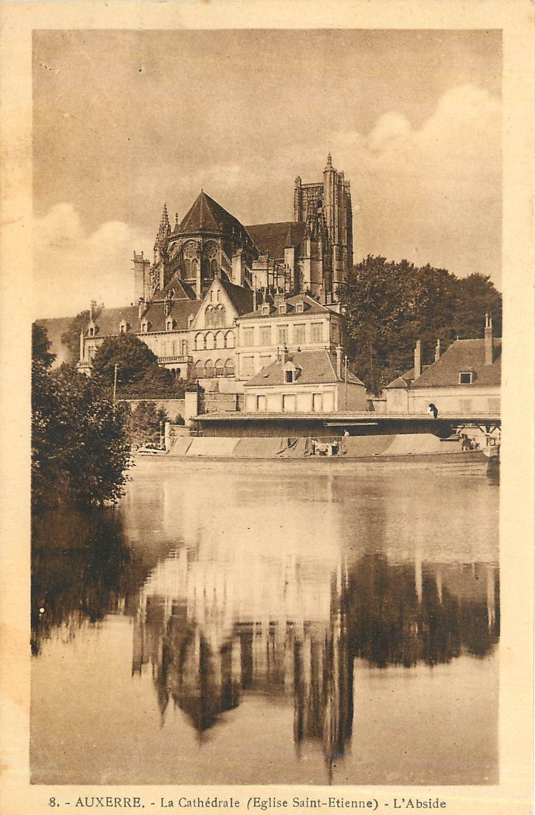 CPA Auxerre La Cathedrale Eglise Saint Etienne L'Abside 