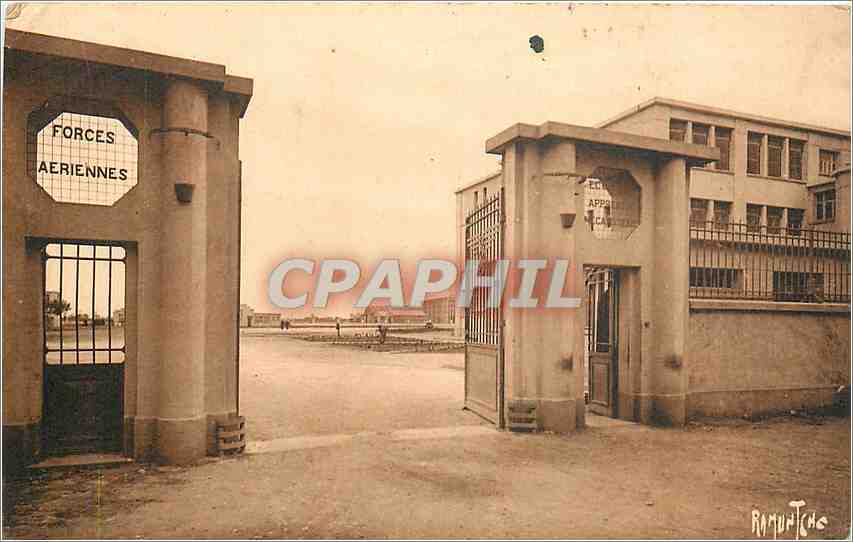 CPA Ecole Technique de l'Air Rochefort sur Mer Militaria