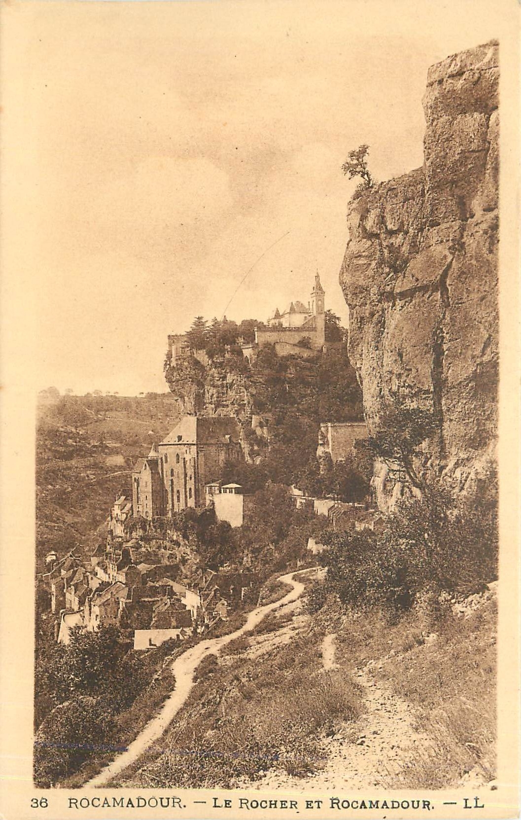 CPA Rocamadour Le Rocher et Rocamadour 