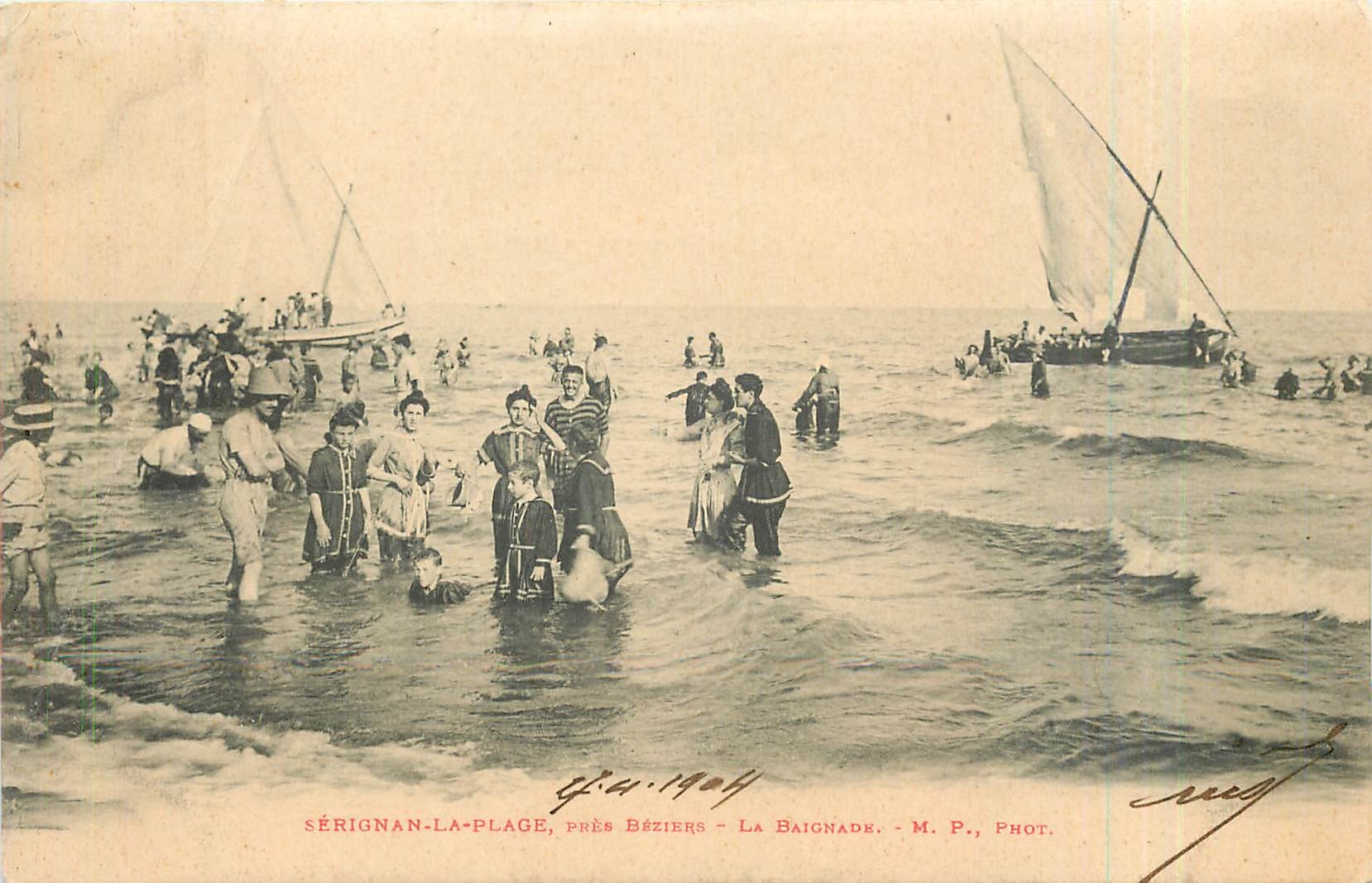 Sérignan-la-Plage, près Béziers — La Baignade — M. P., Phot.