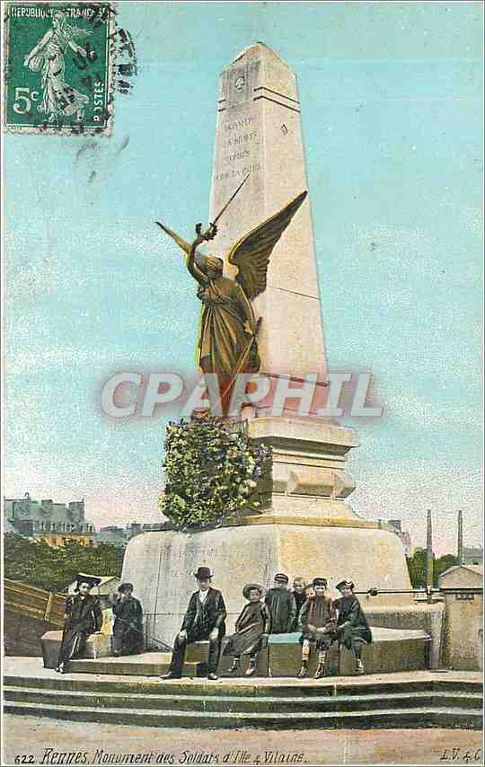CPA Rennes Monument des Soldats a Ile Vilains 