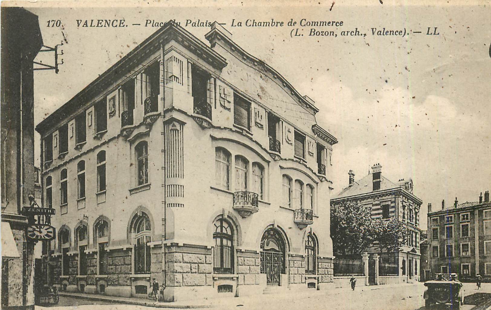 CPA Valence Place du Palais La Chambre de Commerce 
