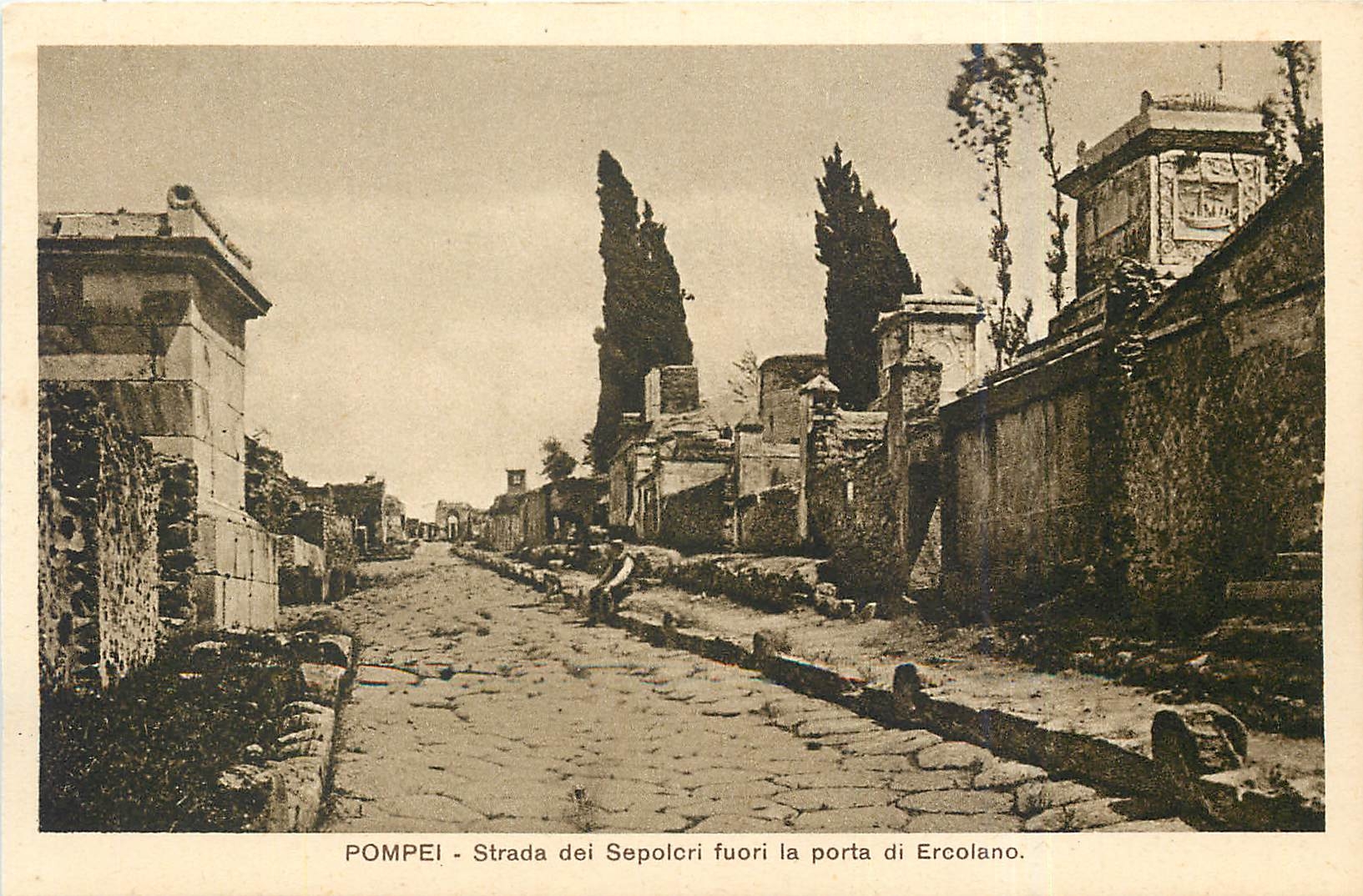 CPA Pompei Strada dei Sepolcre fuori la porta di Ercolano 