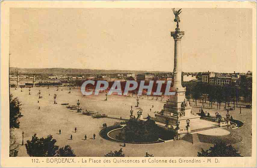 CPA Bordeaux La Place des Quinconces et Colonne des Girondins 