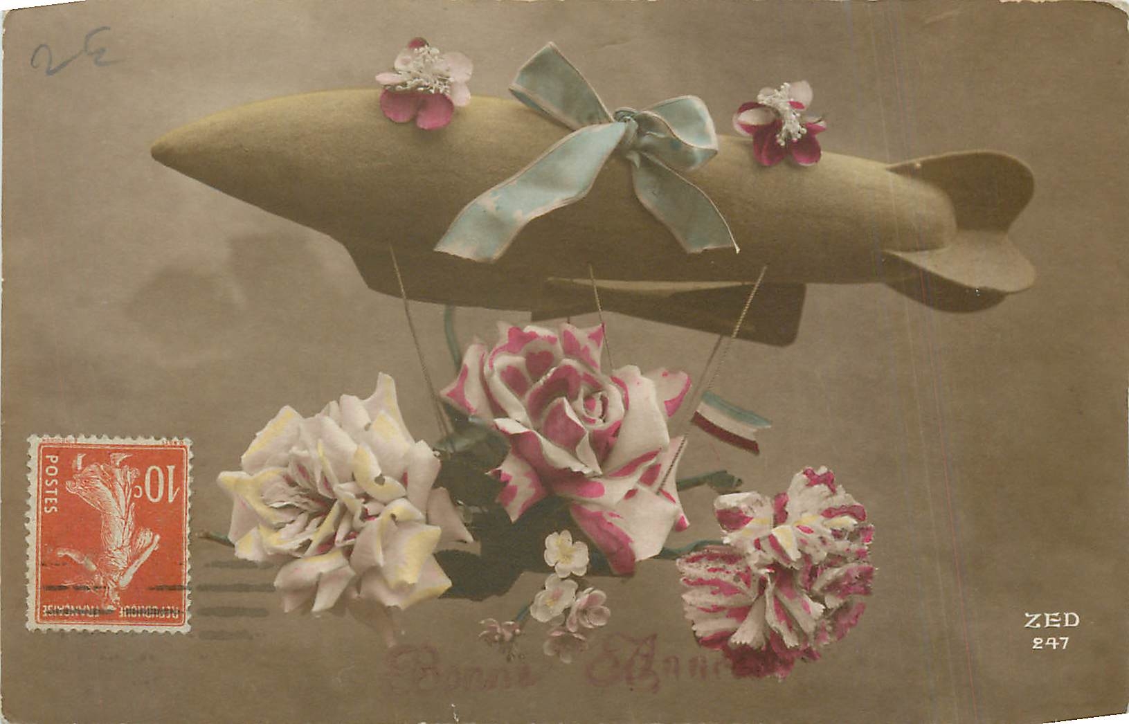 CPA Fleurs Zeppelin Dirigeable