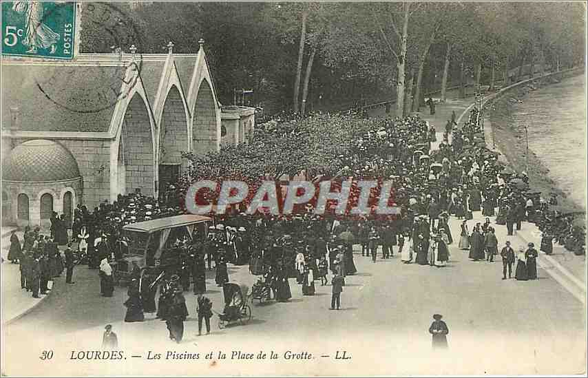 Lourdes — Les Piscines et la Place de la Grotte — LL.