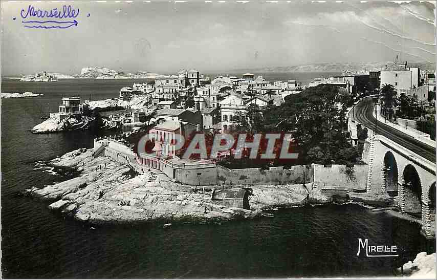 CPM Marseille B du R La Corniche le Pont de la Fausse Monnaie le Petit Nice et les Iles 