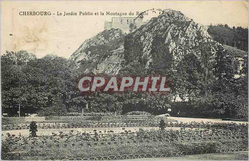 CPA Cherbourg Le Jardin Public et la Montagne du Roule 