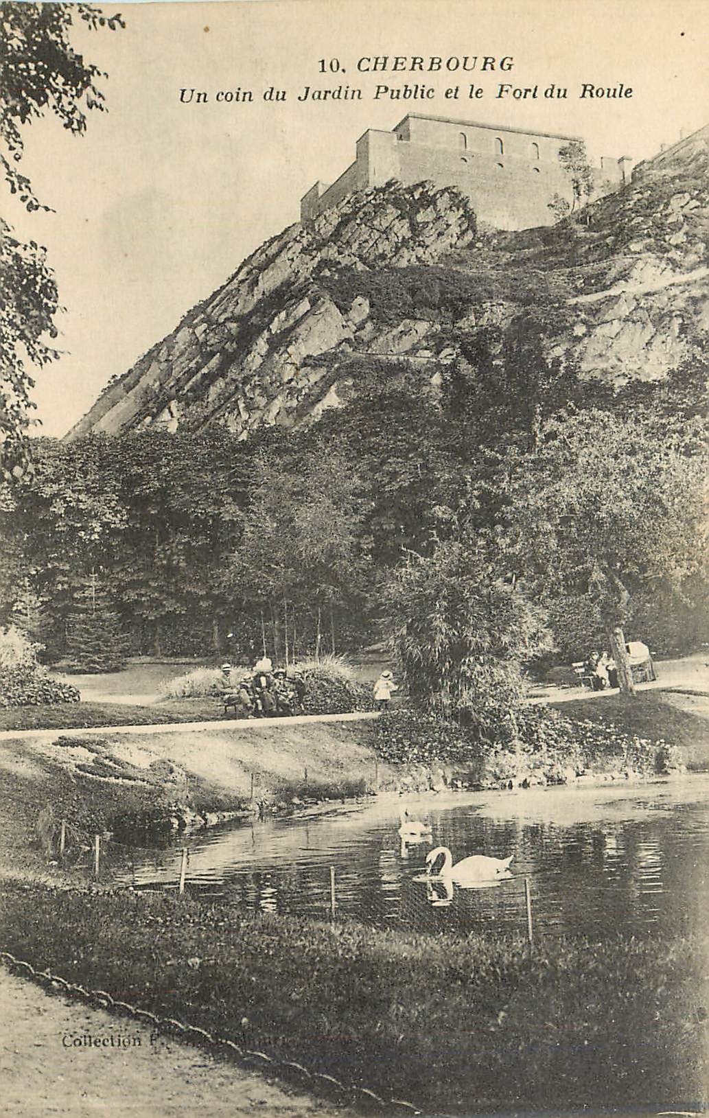 Cherbourg — Un coin du Jardin Public et le Fort du Roule — Collection F.