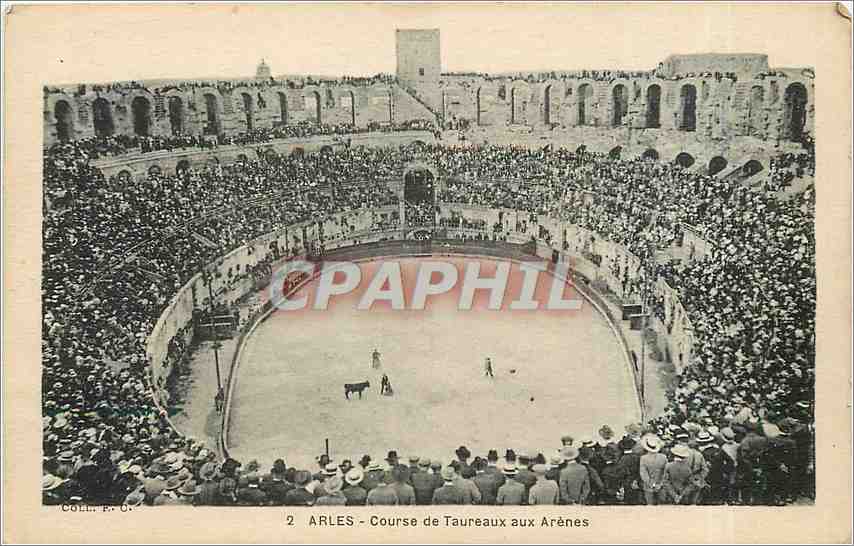CPA Arles Course de Taureaux aux Arenes Corrida