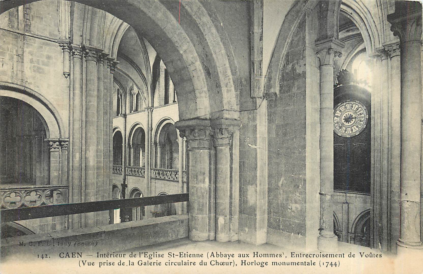 CPA Caen Interieur de l'Eglise St Etienne 