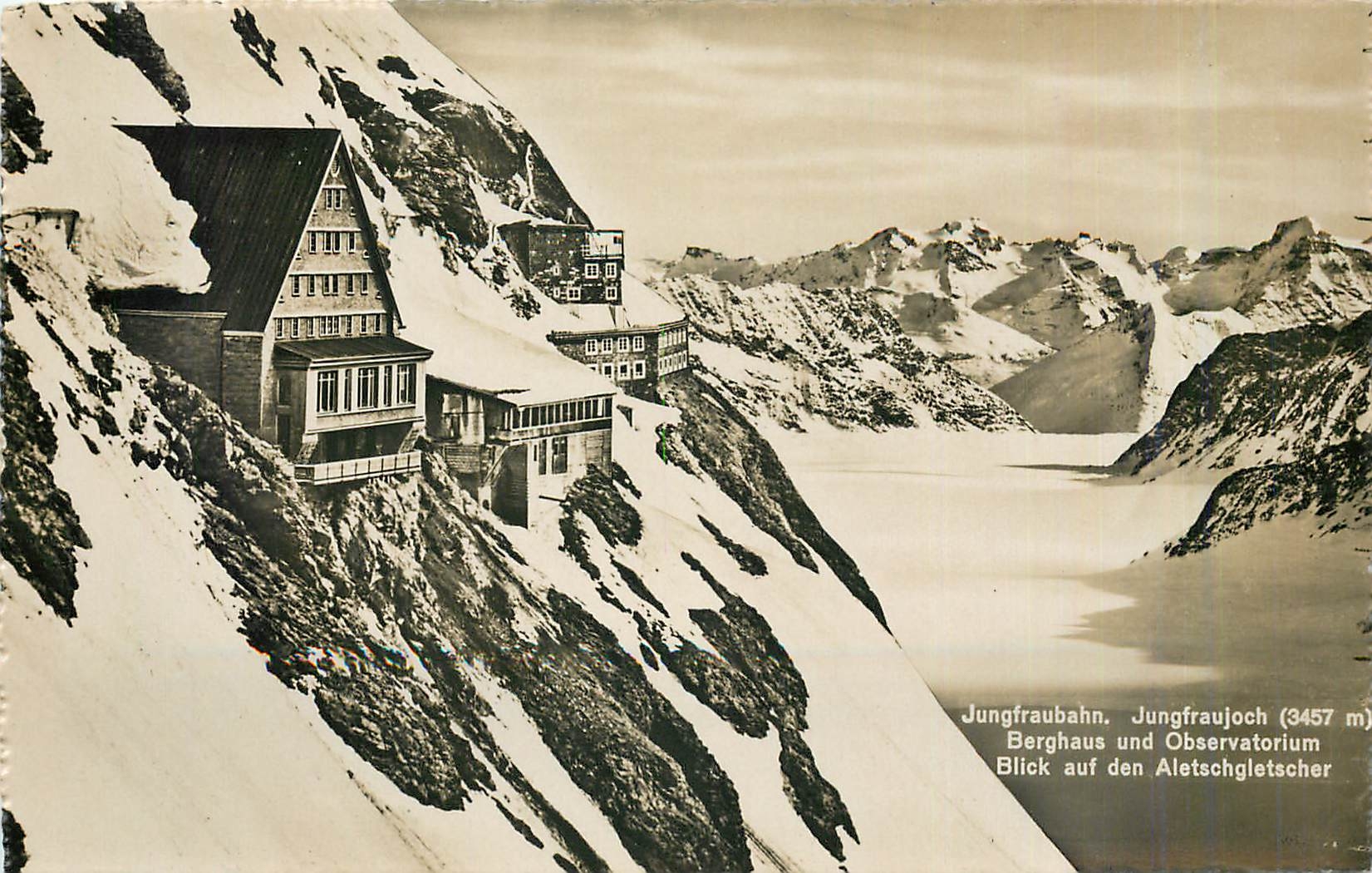 CPM Jungfraubahn Jungfraujoch Berghaus und Observatorium Blick auf den Aletschgletscher 
