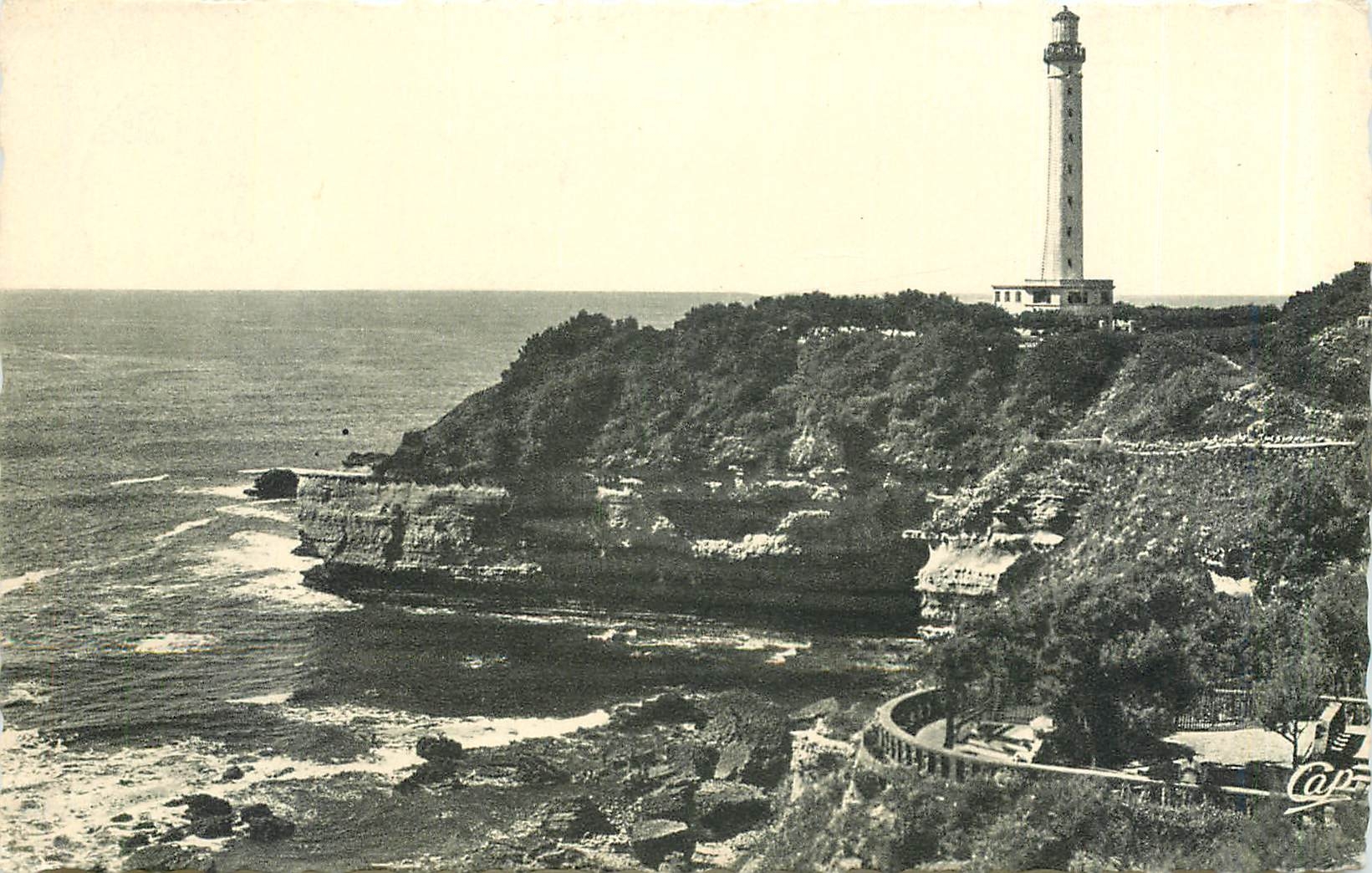 CPA Biarritz Le Phare et les Jardins 