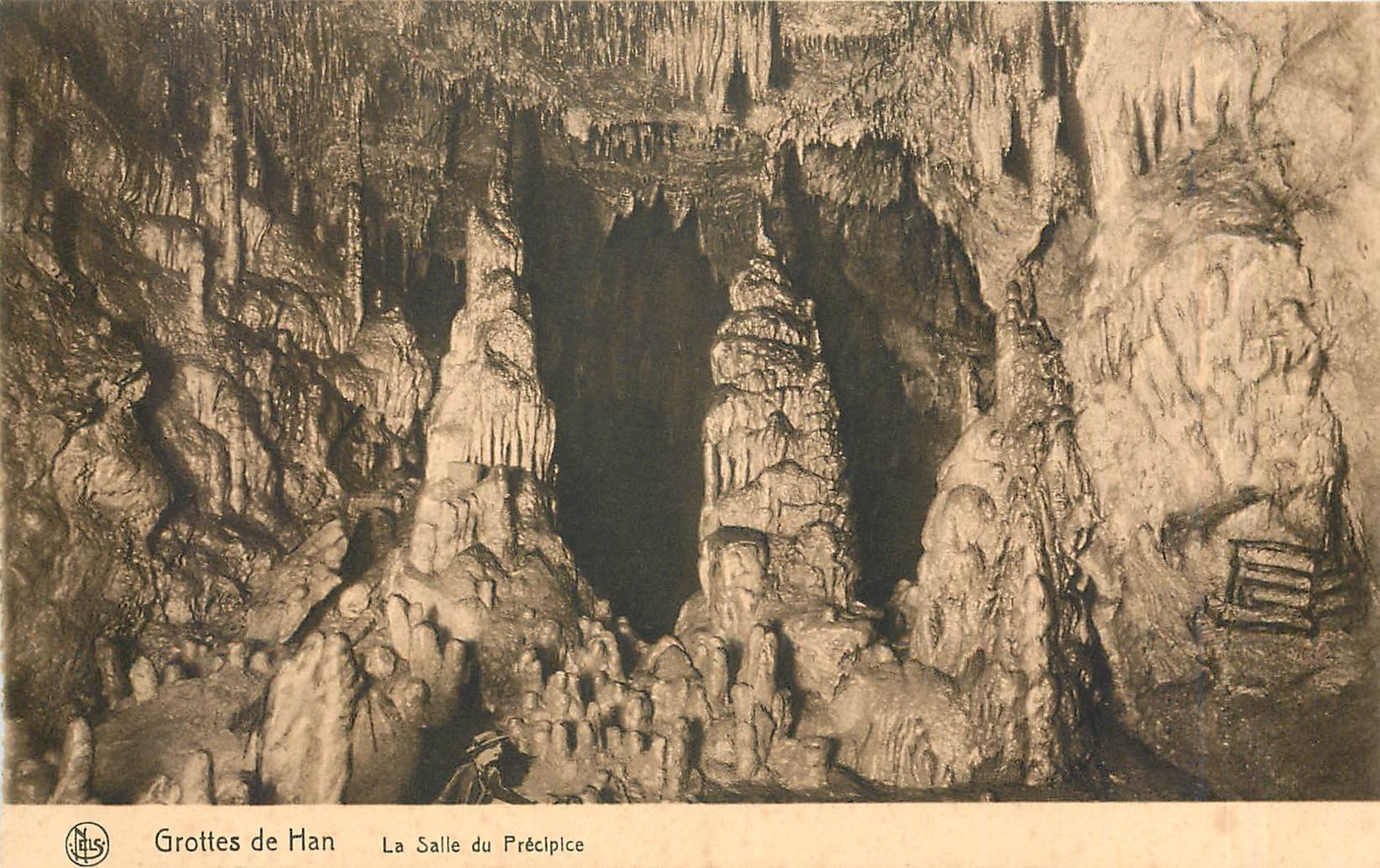 CPA Grotees de Han La Salle du Precipice 