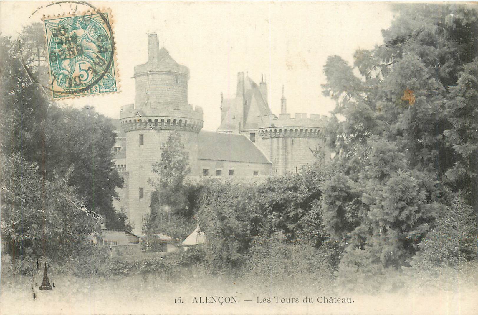 CPA Alencon Les Tours du Chateau 