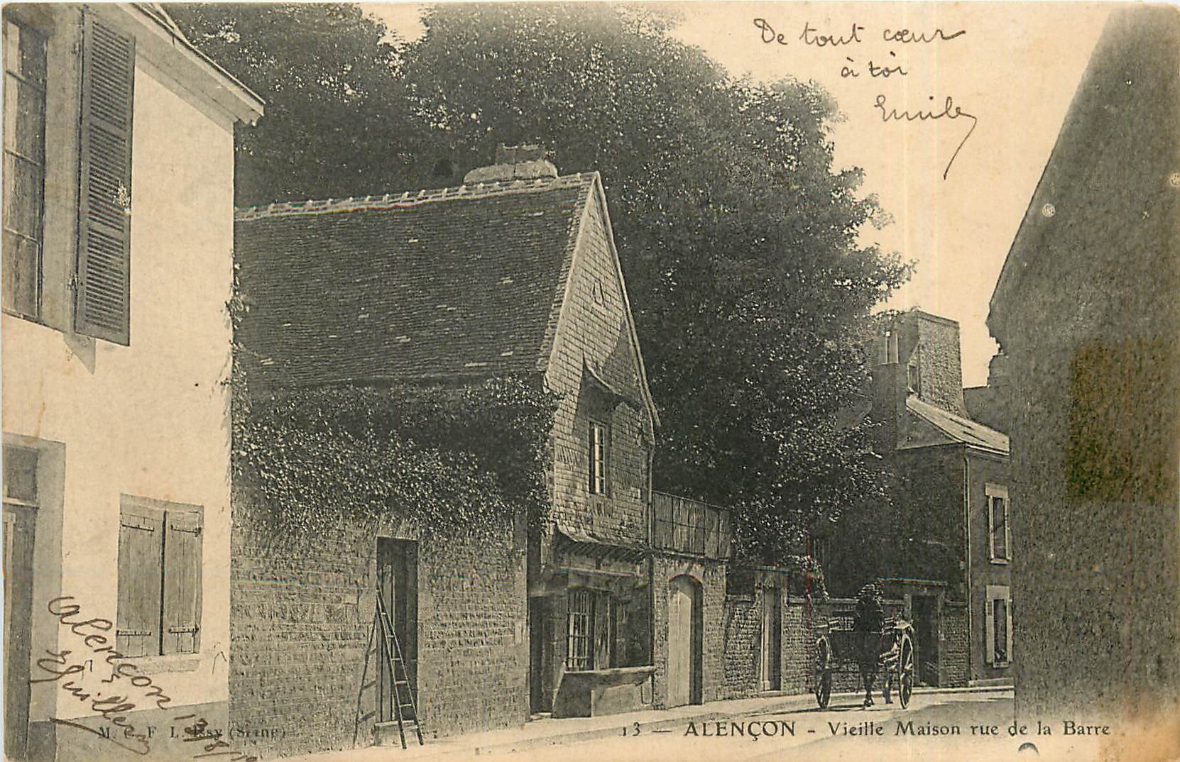 CPA Alencon Vieille Maison rue de la Barre 