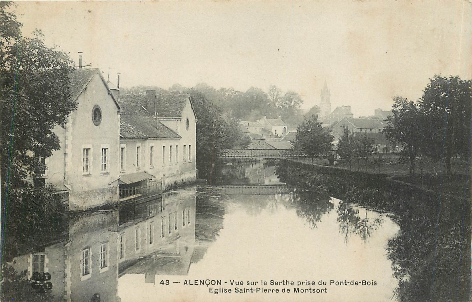 CPA Alencon Vue sur la Sarthe prise du Pont de Bois Eglise Saint Pierre de Montsort 