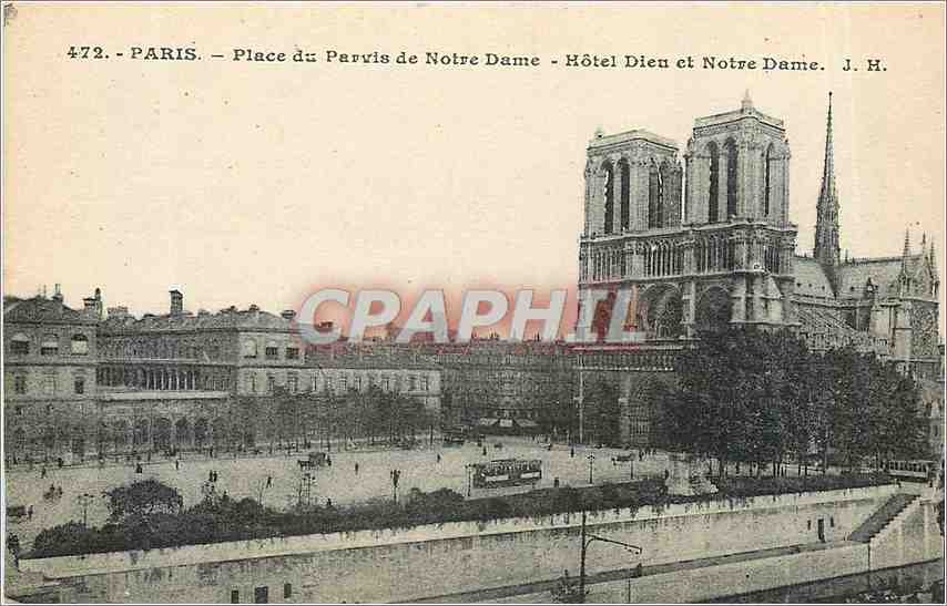 CPA Paris Place du Parvis de Notre Dame Hotel Dieu et Notre dame 