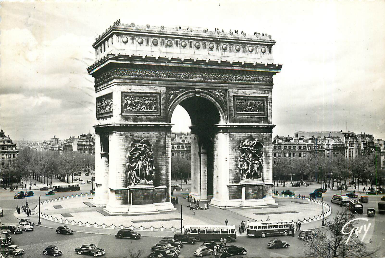 CPM Paris et ses Merveilles La Place et l'Arc de Triomphe de l'Etoile 