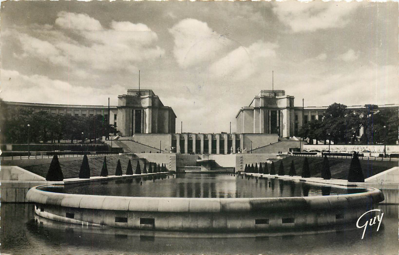 CPM Paris et ses Merveilles Le Palais de Chaillot vu des jardins 