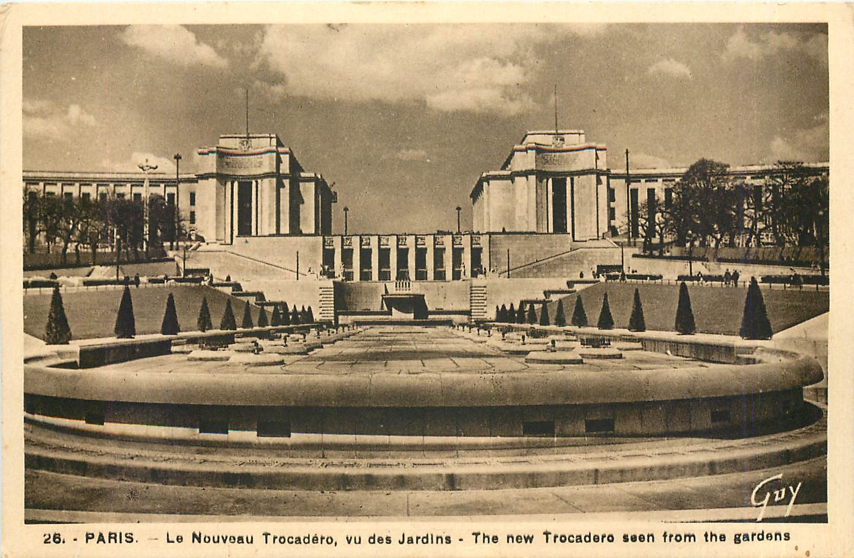 CPA Paris Le Nouveau Trocadero vu des Jardins 