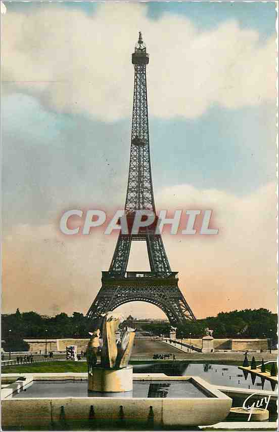 CPM La Tour Eiffel vue des Jardins du Palais de Chaillot 