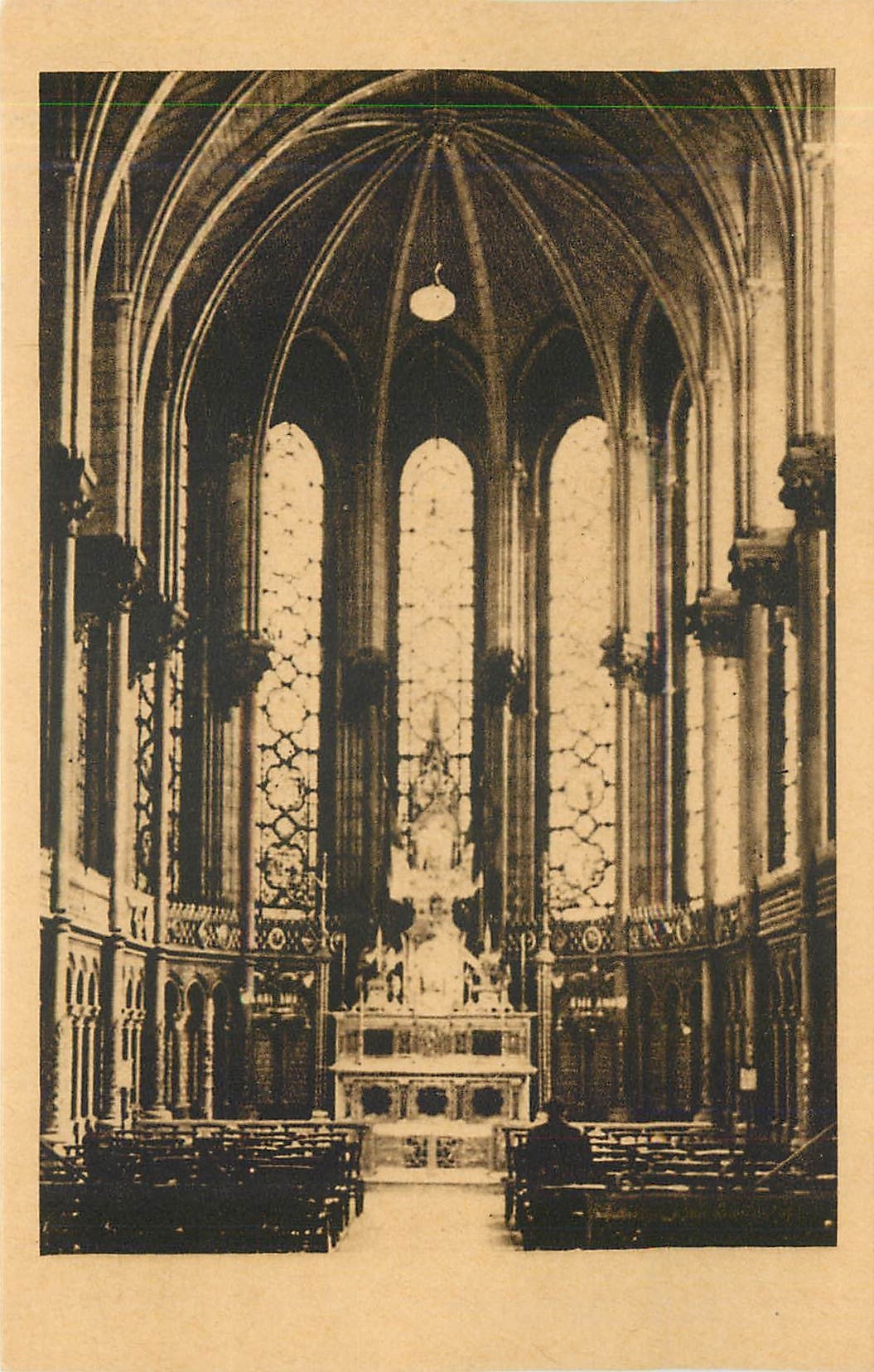 CPA Lille Nord Basilique Cathedrale Notre Dame de la Treille La Chapelle de la Madore abside 