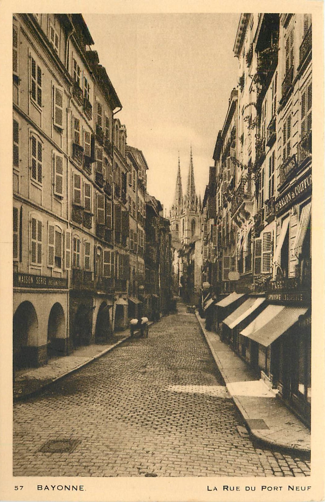 Bayonne — La Rue du Port Neuf — Édition Printia