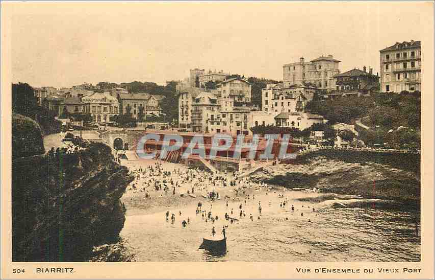 CPA Biarritz Vue d'Ensemble du Vieux Port 