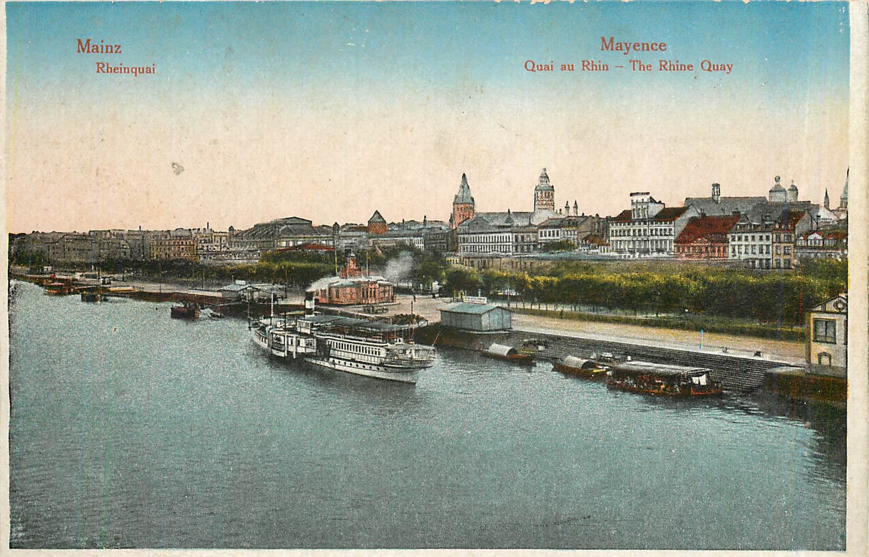 CPA Mayence Quai au Rhin Bateau