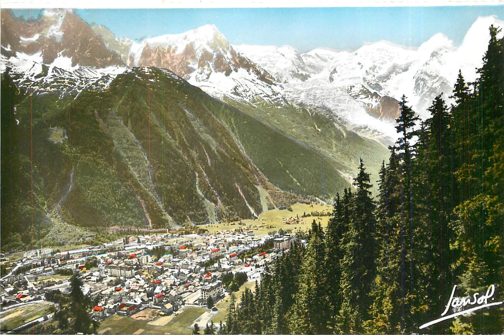 CPM Chamonix Vue generale l'Aiguille du Midi et la Mont Blanc 