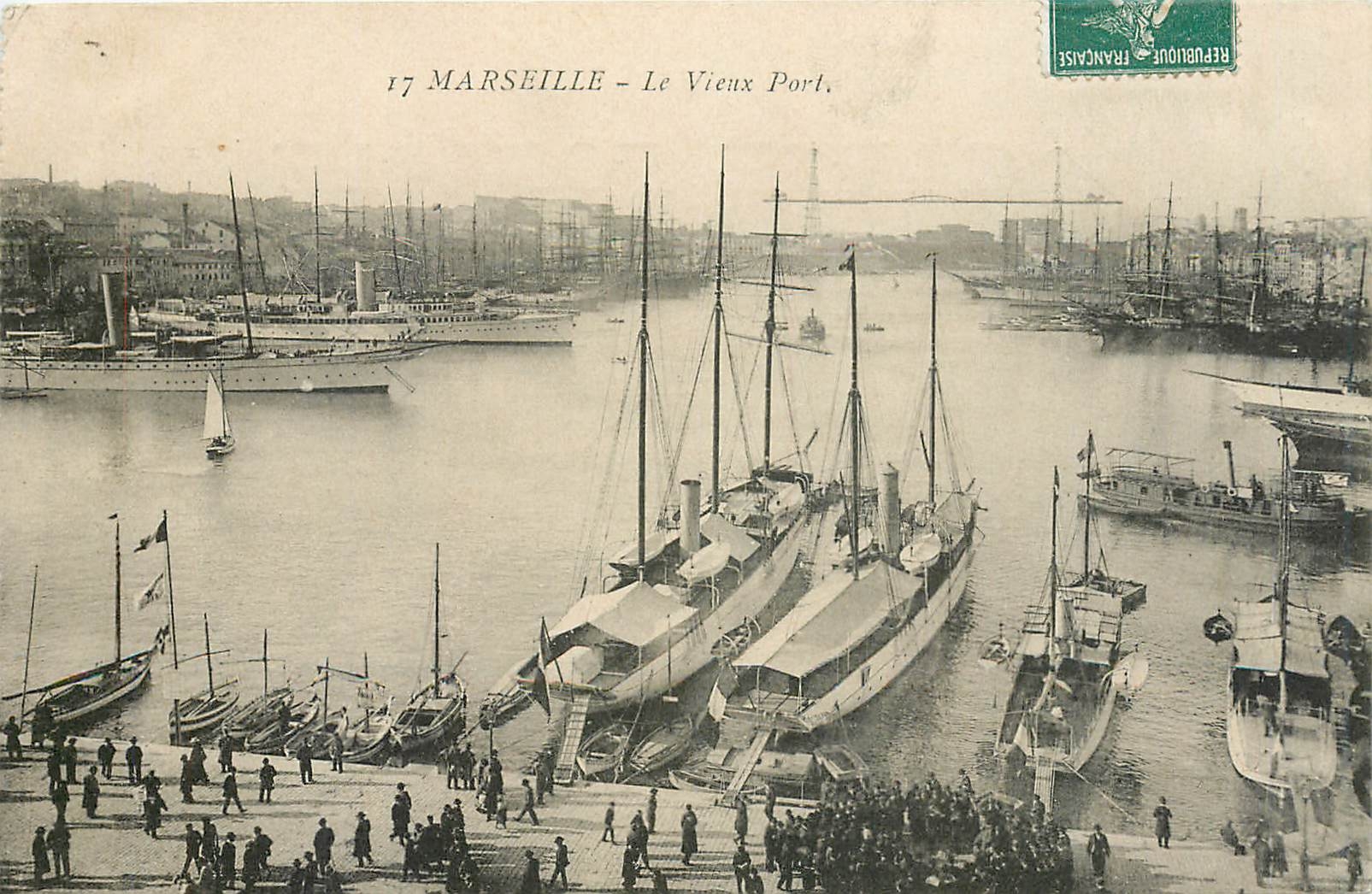 CPA Marseille Le Vieux Port Bateaux