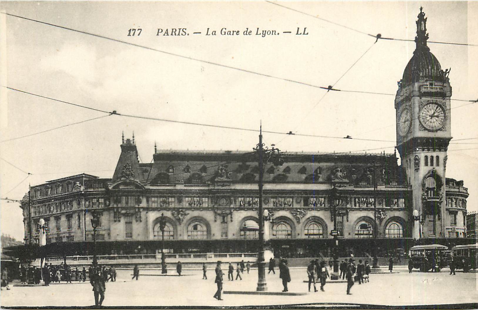 CPA Paris La Gare de Lyon 